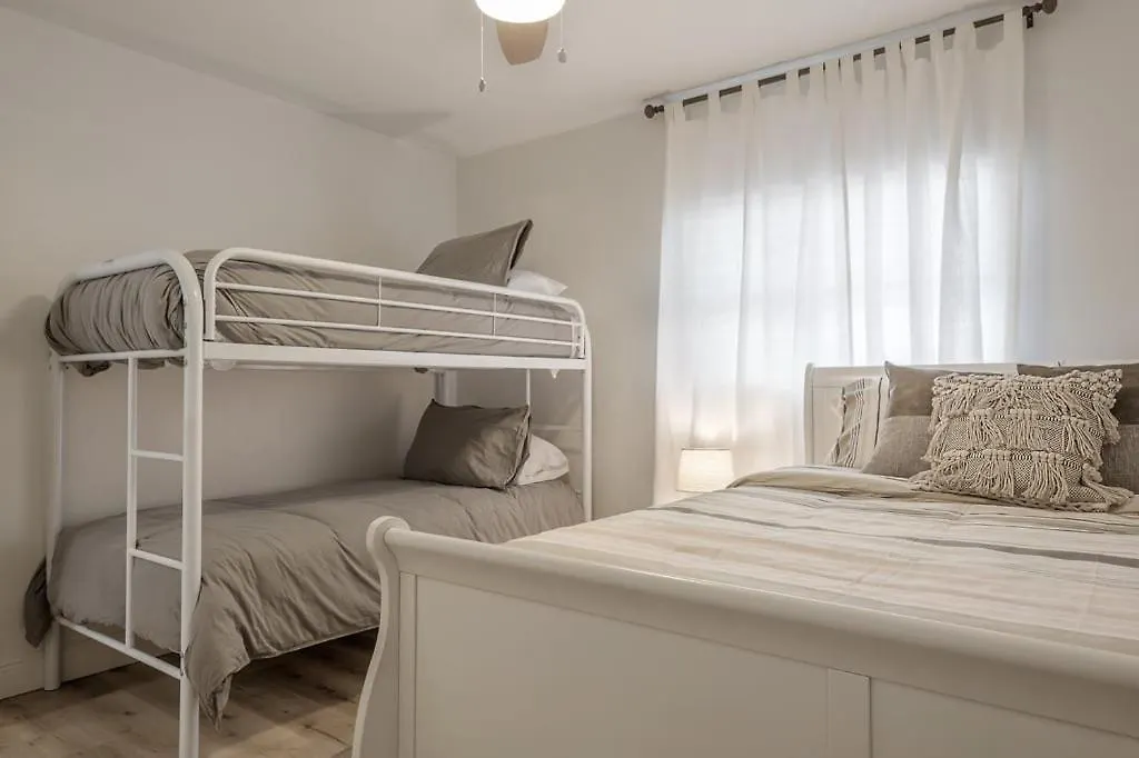 Prázdninový dům 235 E Overbrook Drive Largo